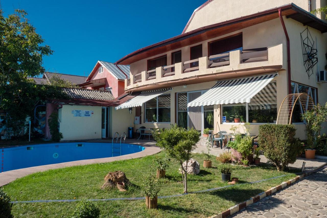 Pension Motanul Galanton Snagov Exterior foto